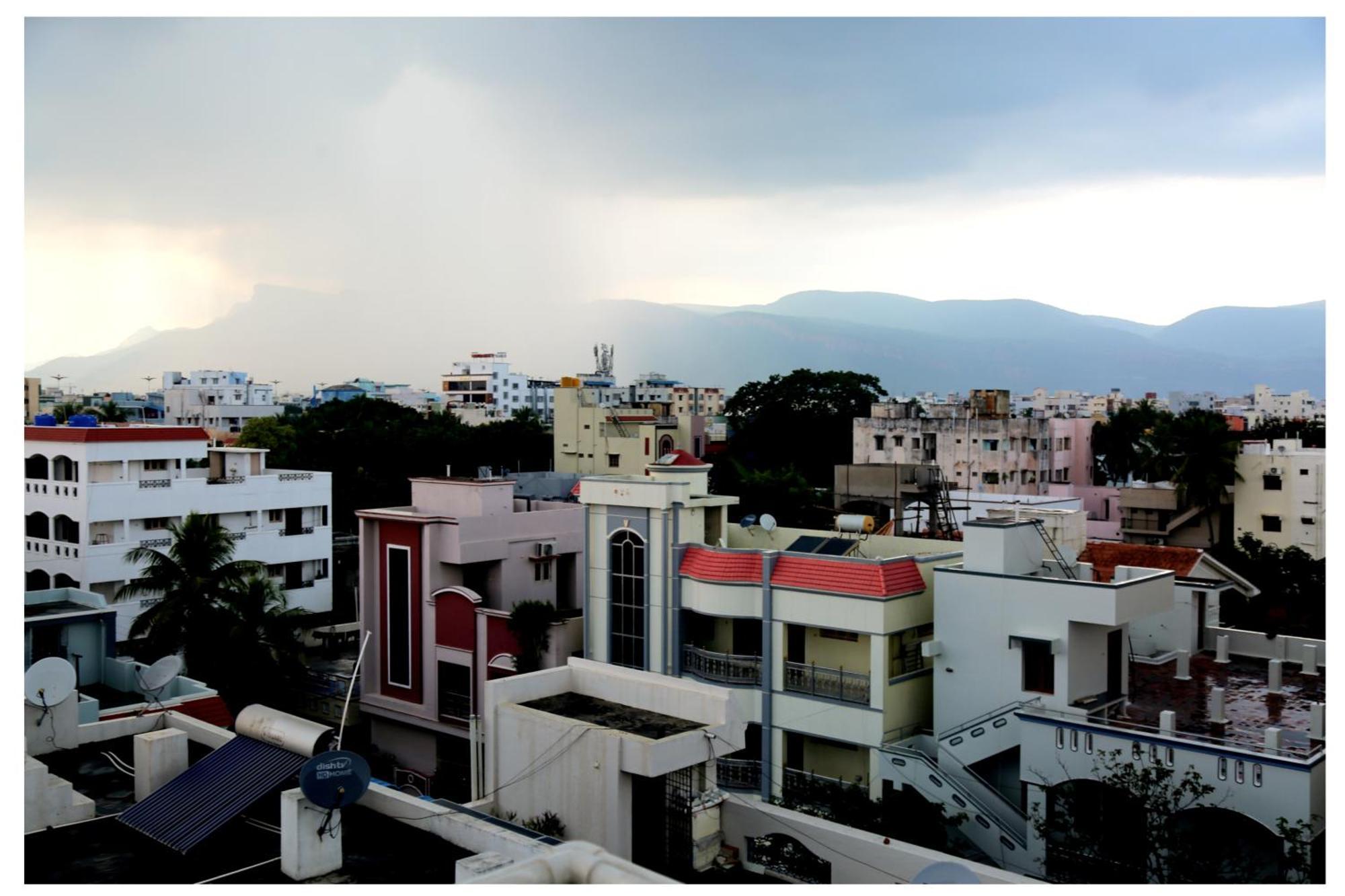 Padmavathi Homestay Tirupati Exterior foto